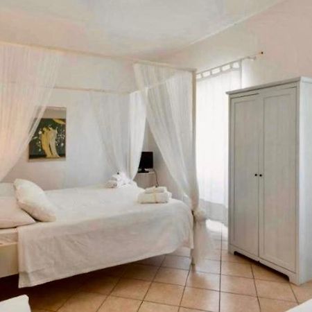 La Locanda Di Andrea Il Pescatore Bed & Breakfast Borgo Montenero Exterior foto